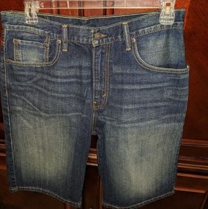 Men's Levi's shorts sz 33